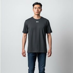 Under Armour HeatGear Gray Short Sleeve Loose Fit Training Shirt Men's Small NEW